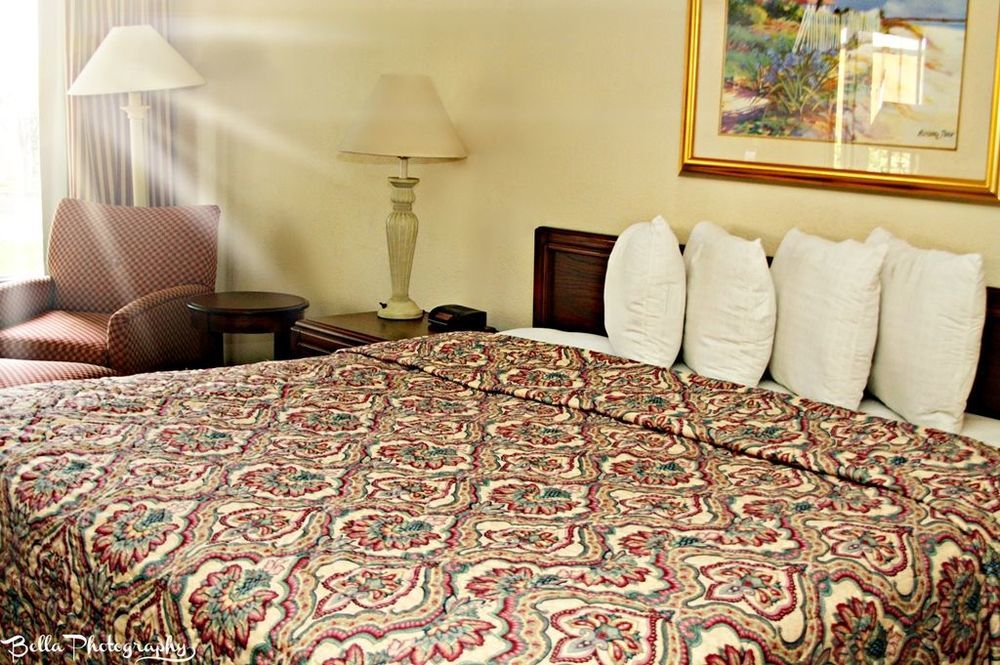 Rodeway Inn 奥兰治帕克 客房 照片